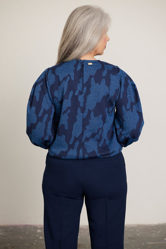 
                
                    Load image into Gallery viewer, POM Amsterdam Swirl Horizon Blue Sweatshirt Top
                
            