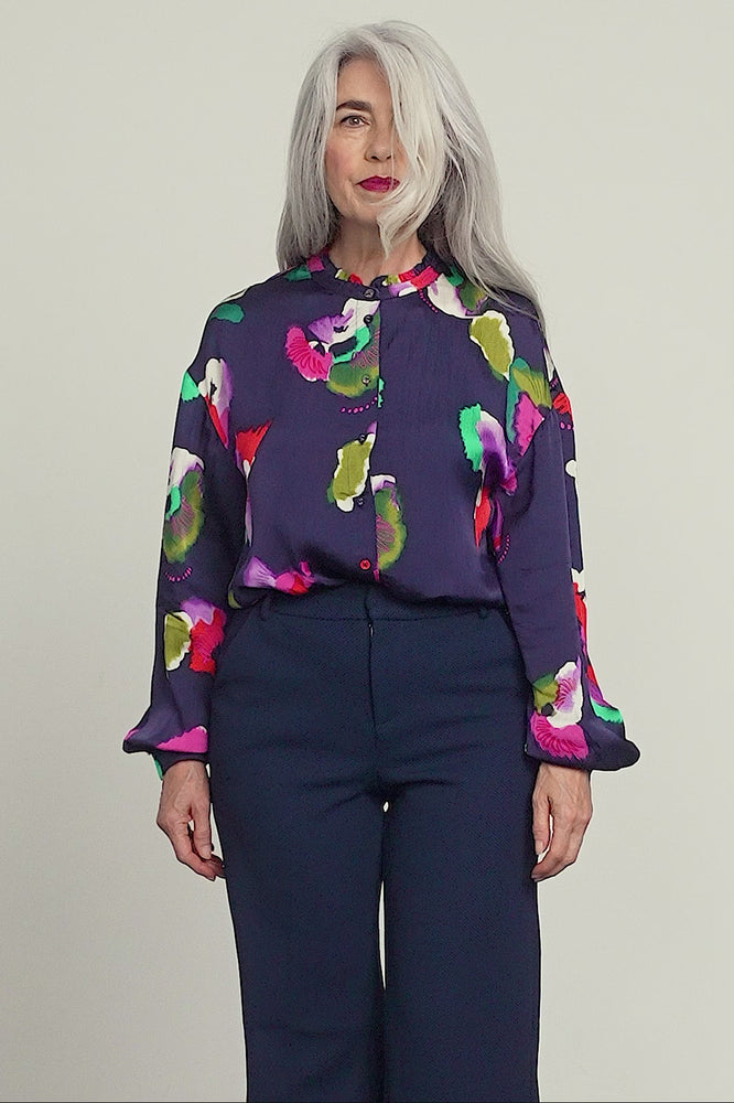 
                
                    Load and play video in Gallery viewer, POM Amsterdam Violets Floral Blouse
                
            