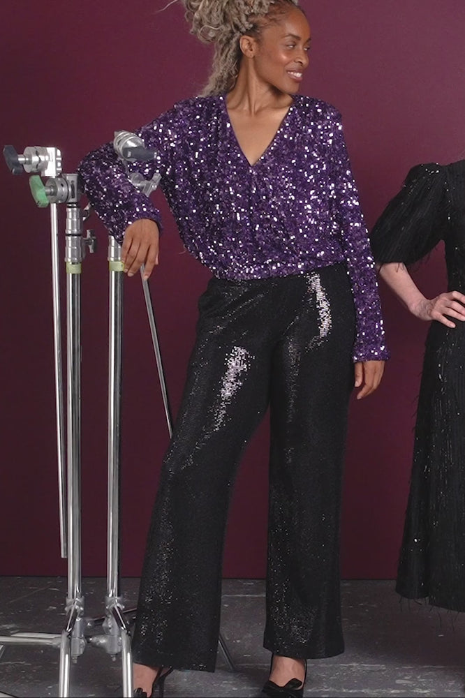 
                
                    Load and play video in Gallery viewer, Jeff Rihana Black Sequin Trousers
                
            
