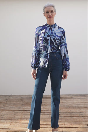 
                
                    Load and play video in Gallery viewer, Fabienne Chapot Frida Riviera Blue Floral Blouse
                
            