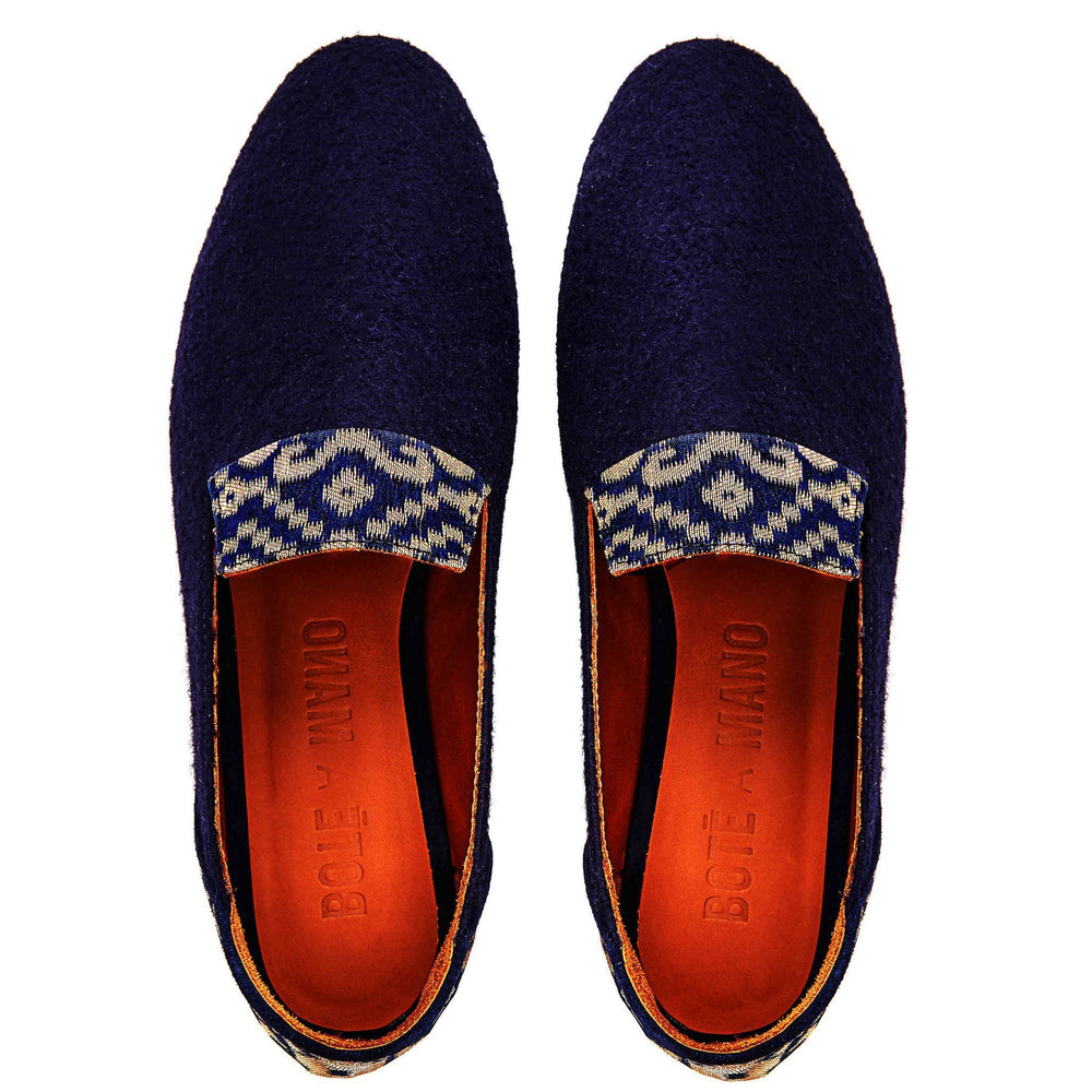 
                
                    Load image into Gallery viewer, Golden Star of Banaras Flat Loafers - Bote A Mano at The Bias Cut
                
            